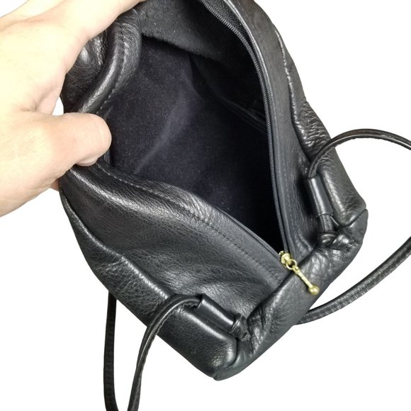 Vintage Bags Vintage Maple Rosemont 8556 Rustic Black Leather Mini